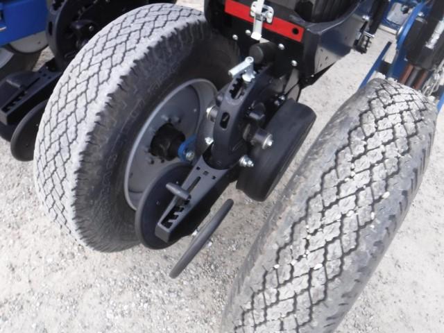 Kinze 4900 Planter, 2014 Year