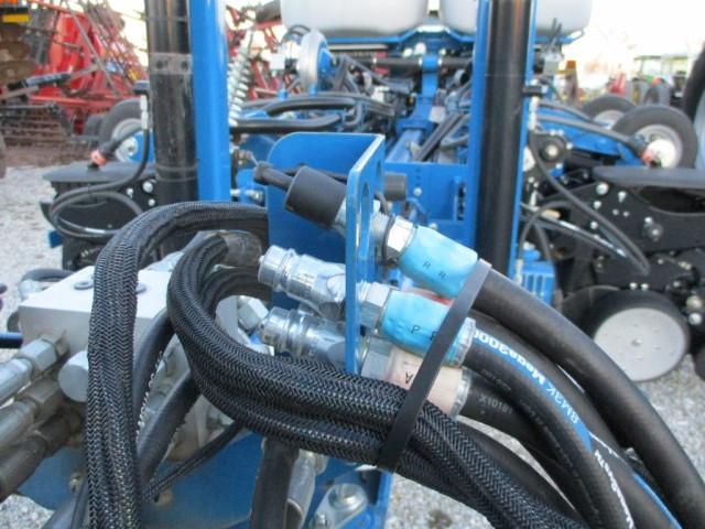 Kinze 4900 Planter, 2014 Year