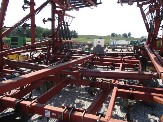 Sunflower 5135-36 Field Cultivator, 36', 4 Bar