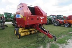 NH BR7070 Baler, 2009 Year