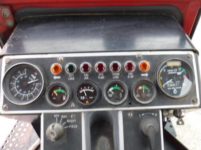 White 2-135 Tractor, Cab, Air, 20.8X38,