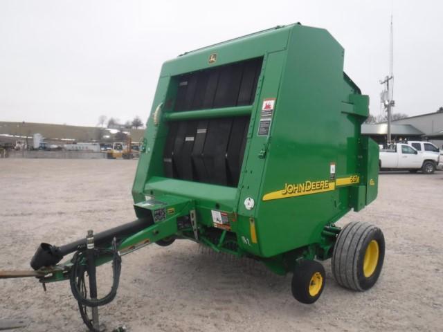 JD  567 Baler, Net Wrap,  Good Belts,