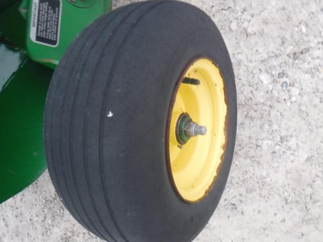 JD  567 Baler, Net Wrap,  Good Belts,