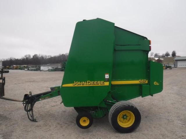 JD  567 Baler, Net Wrap,  Good Belts,