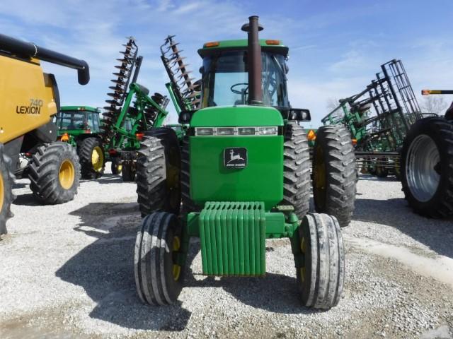 JD 4955 Tractor, 1990 Year, 6025 Hours