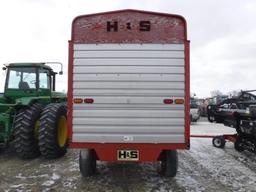 H&S Silage Wagon
