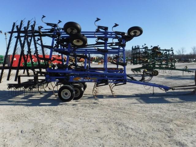 DMI Tiger-Mate Field Cultivator