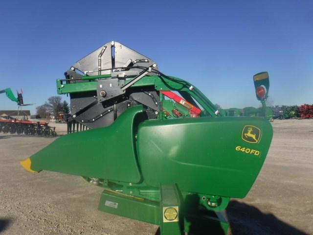 JD 640FD Grain Head, 2017 Year
