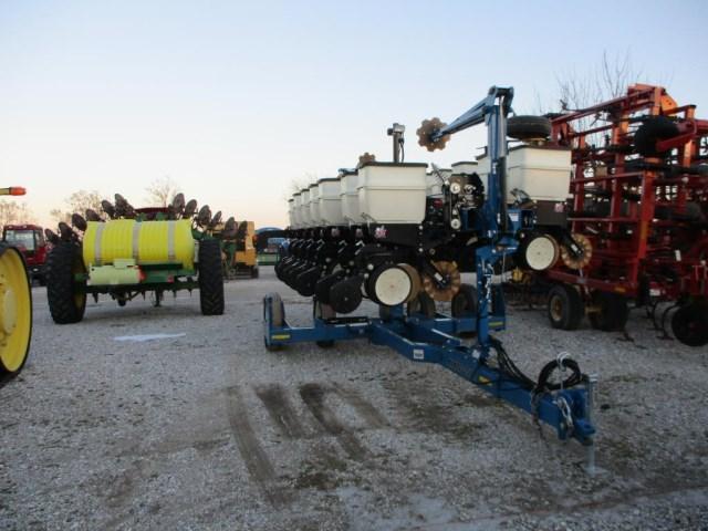 Kinze 3500 Planter,  2015 Year