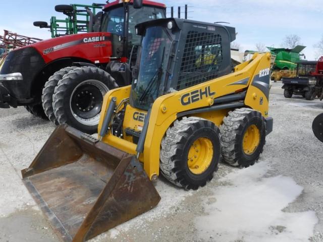 Gehl R-220 Skidsteer, 2014 Year, 1131 Hours
