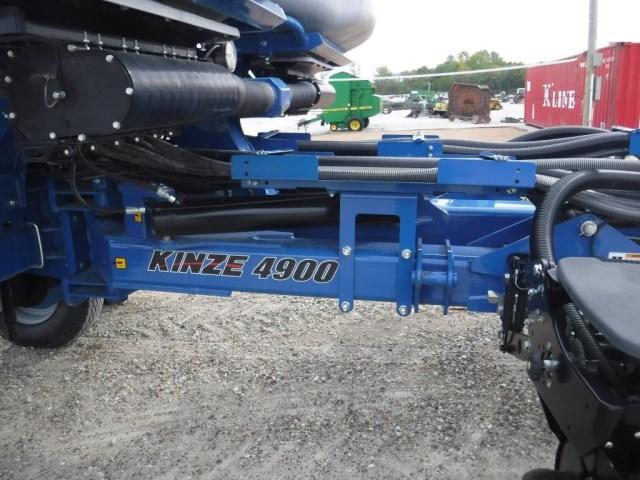 Kinze 4900 Planter, 2014 Year