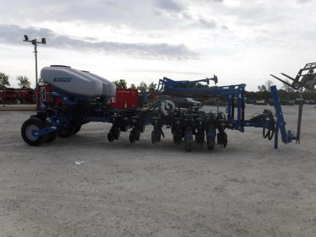 Kinze 4900 Planter, 2014 Year