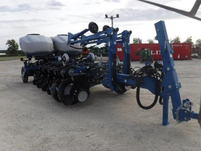 Kinze 4900 Planter, 2014 Year