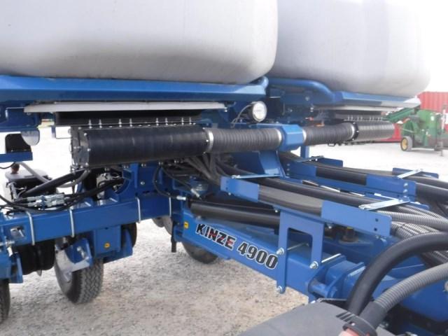 Kinze 4900 Planter, 2014 Year