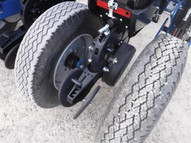 Kinze 4900 Planter, 2014 Year