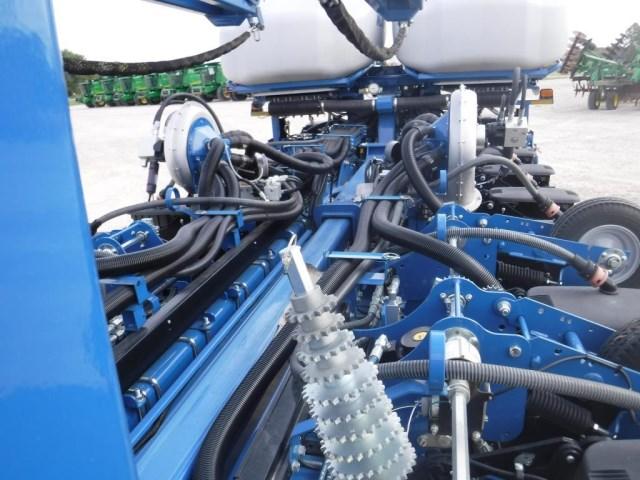 Kinze 4900 Planter, 2014 Year