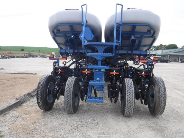 Kinze 4900 Planter, 2014 Year