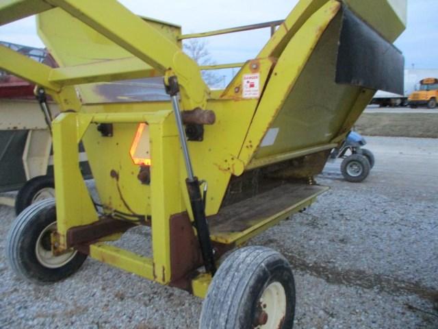 Degelman 3100 Bale Processor