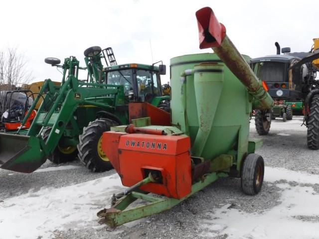 Owatonna 420 Grinder Mixer