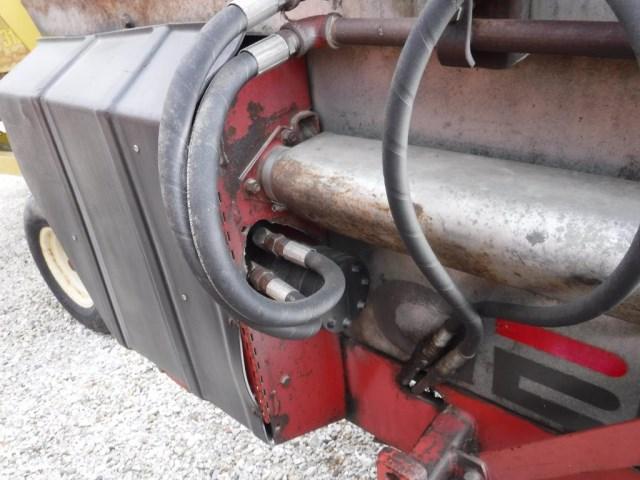 Gehl 425 Manure Spreader
