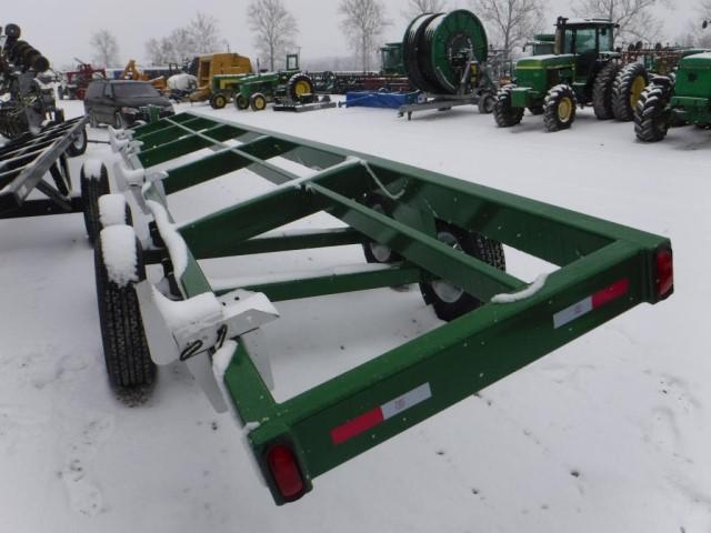 Industrious America 835 Header Trailer