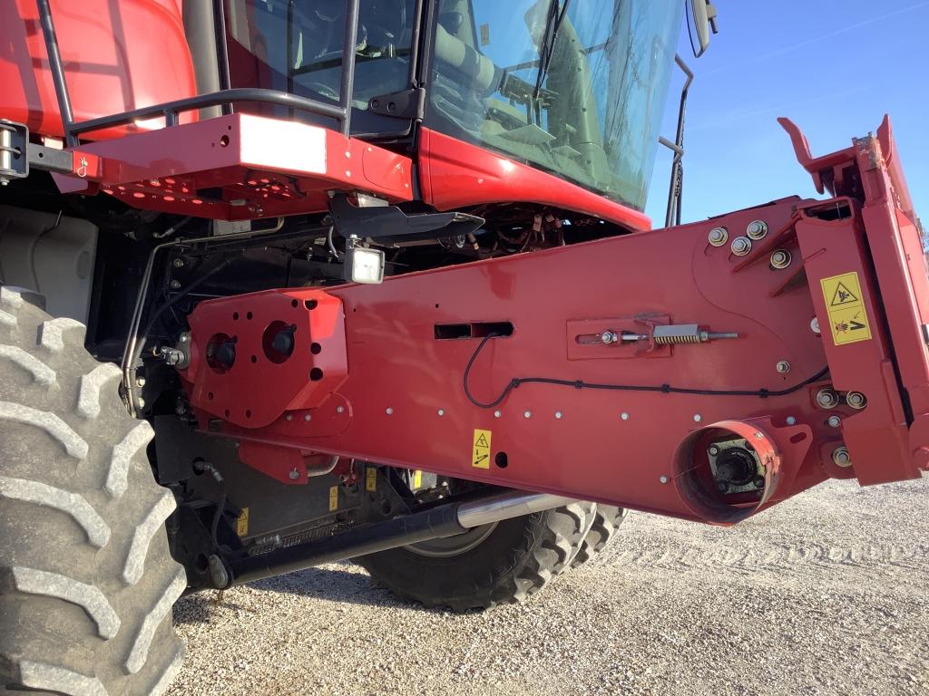 2014 Case IH 7230 4wd Combine