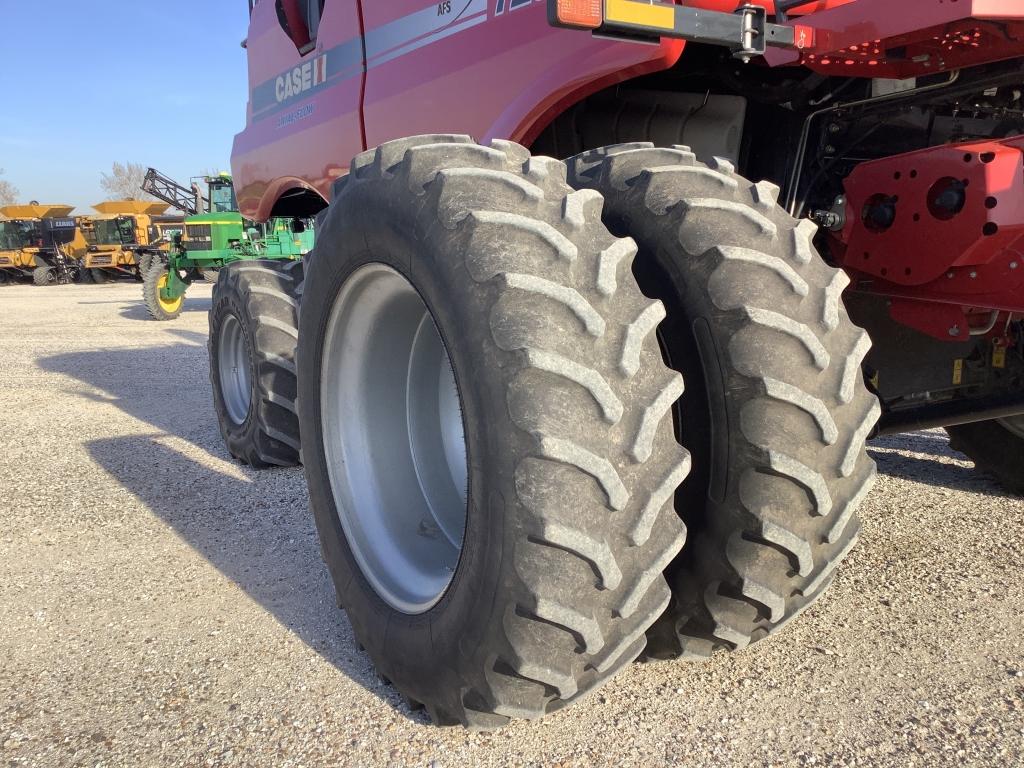 2014 Case IH 7230 4wd Combine