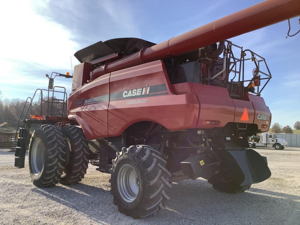 2014 Case IH 7230 4wd Combine