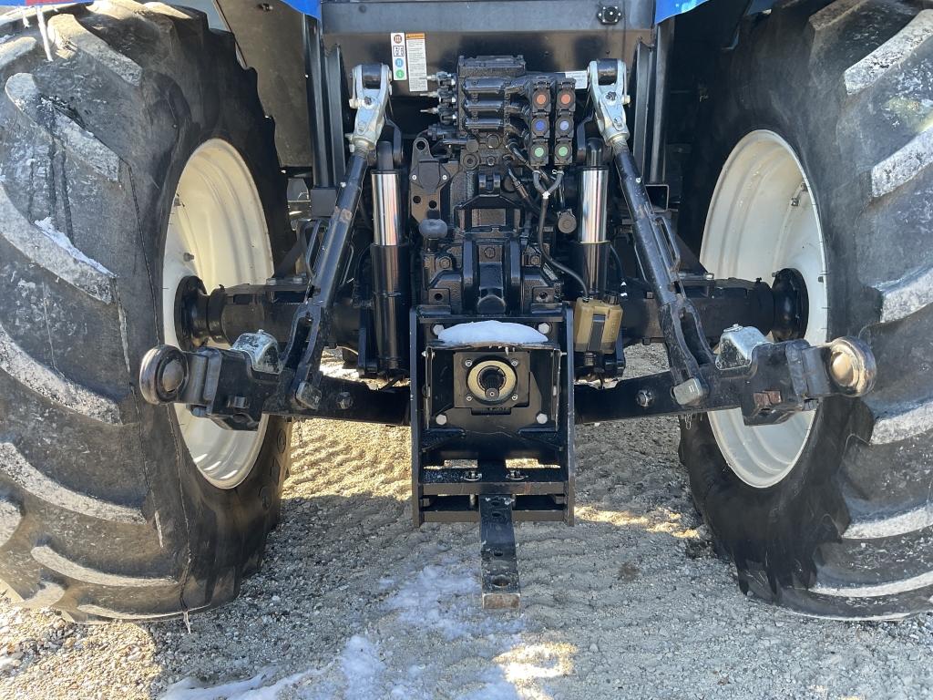 2012 New Holland T6050 Plus MFWD Tractor