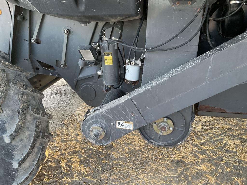 Cat Lexion 580R 2wd Combine