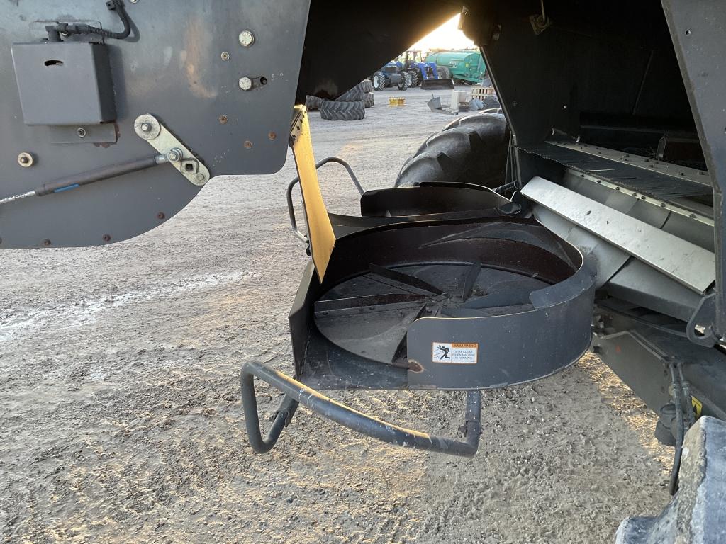 Cat Lexion 580R 2wd Combine
