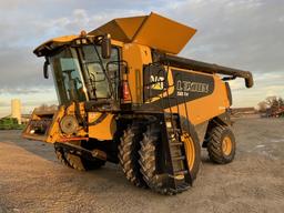 Cat Lexion 580R 2wd Combine