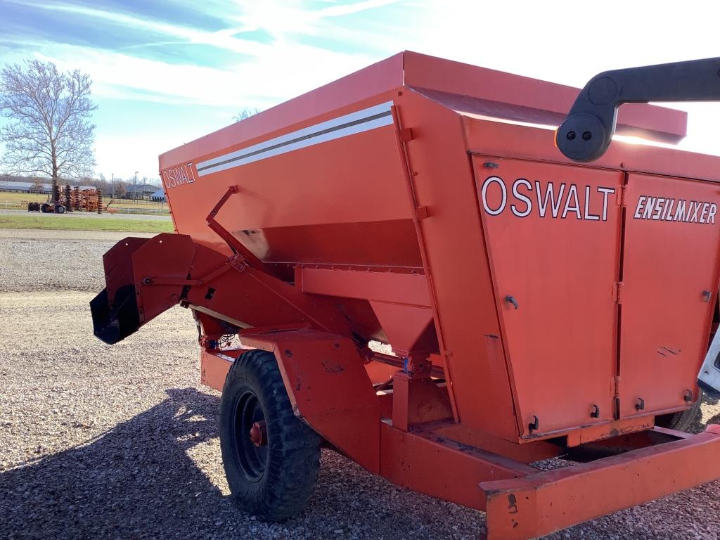 Oswalt 280H Feed Mixer