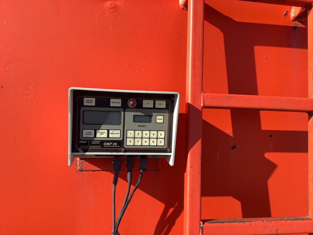 Oswalt 280H Feed Mixer