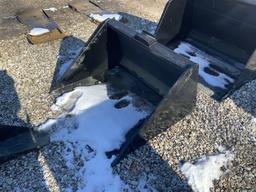 39" Mini Skidsteer Material Bucket
