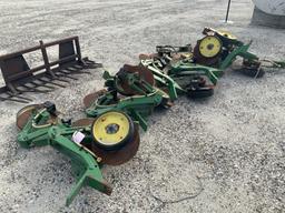 (16) John Deere Fertilizer Openers
