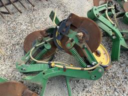 (16) John Deere Fertilizer Openers