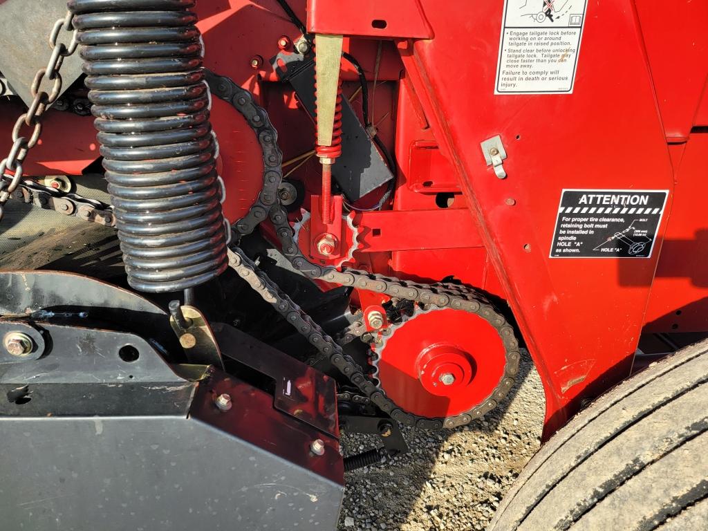 2007 Case IH RBX563 Baler