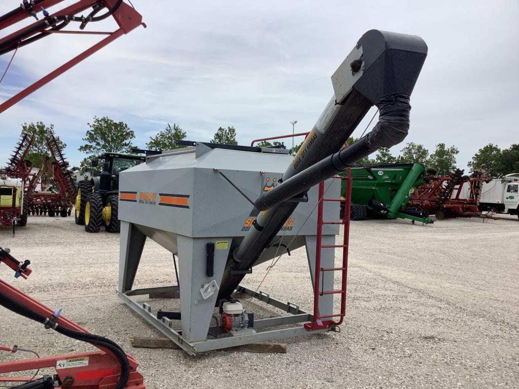 Speed King 240 Seed Tender