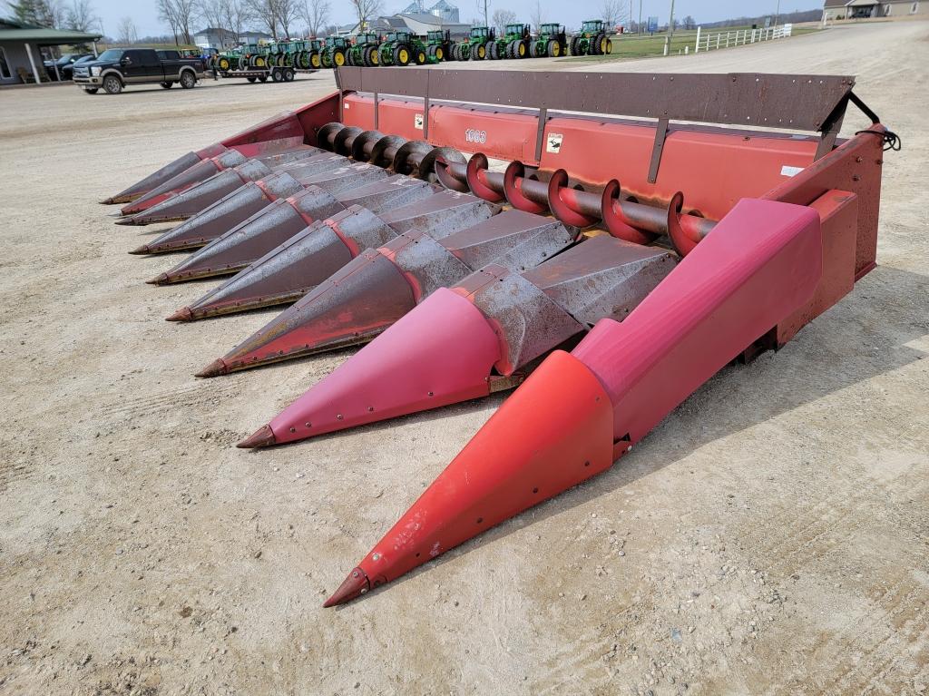 Case IH 1083 8R30 Corn Head