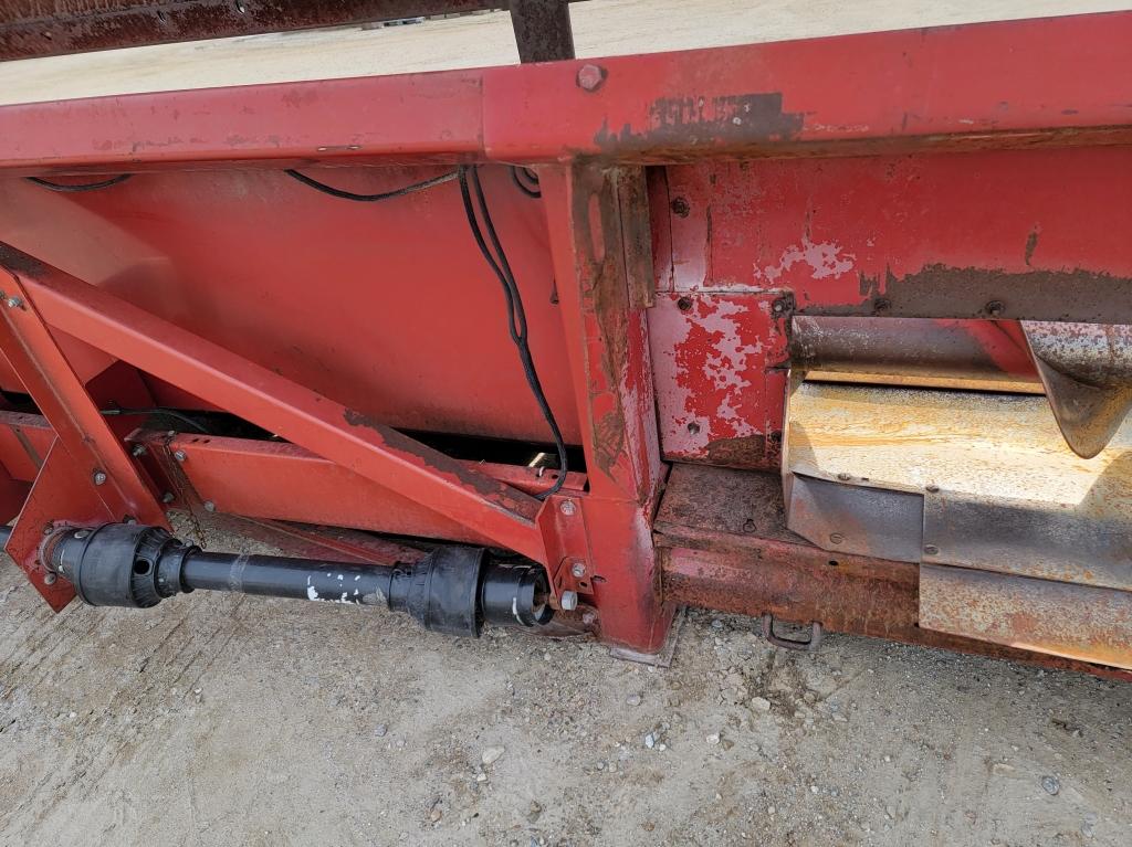 Case IH 1083 8R30 Corn Head