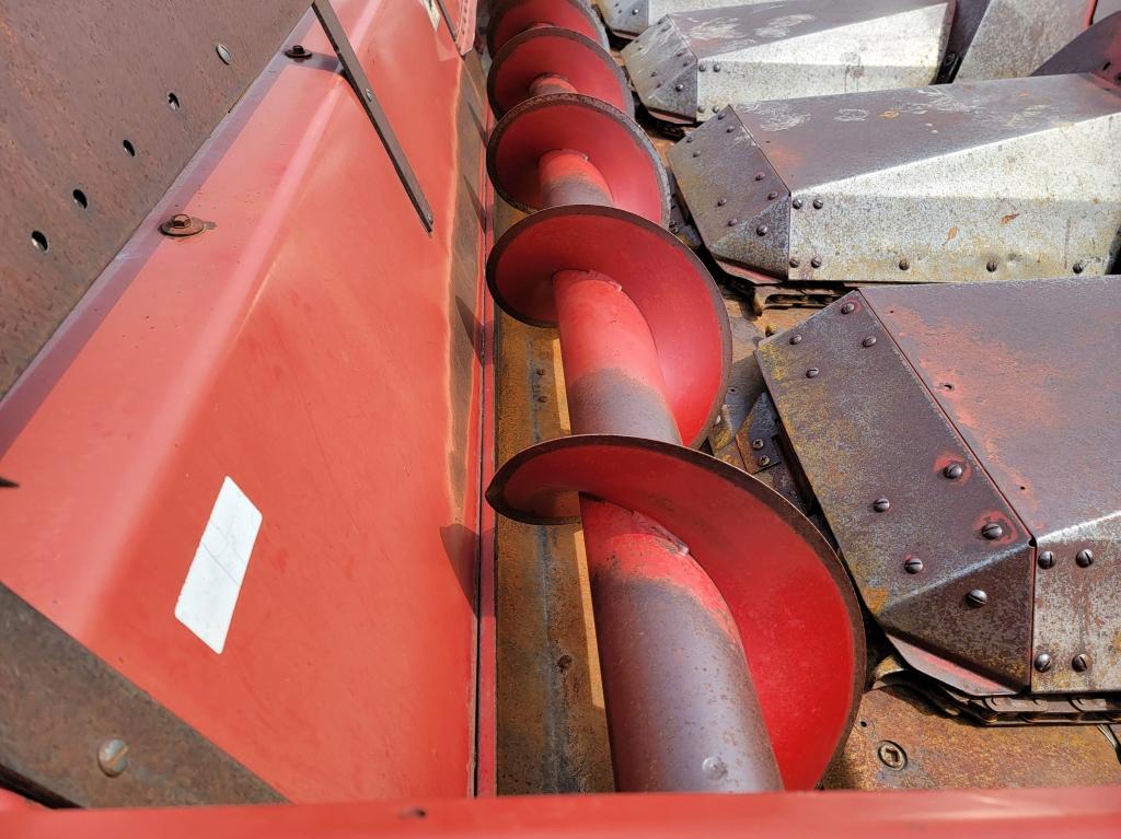 Case IH 1083 8R30 Corn Head