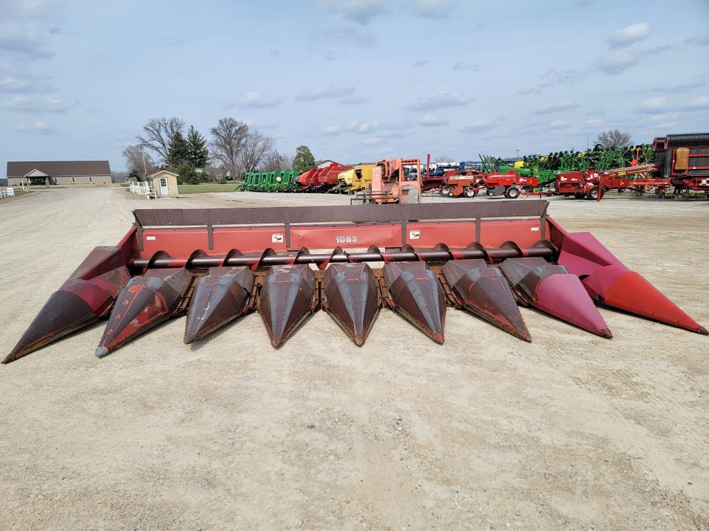 Case IH 1083 8R30 Corn Head