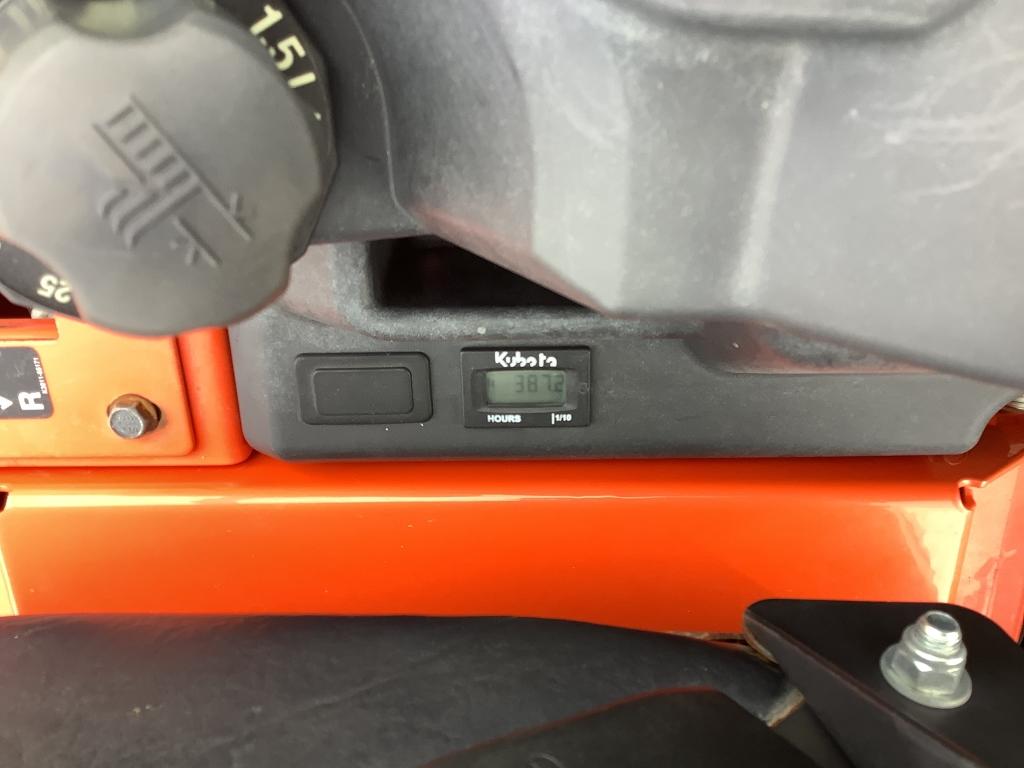 Kubota ZD1221 Lawn Mower