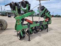 Sukup 4200 Folding Cultivator