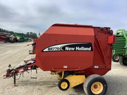 2004 New Holland BR770 Round Baler