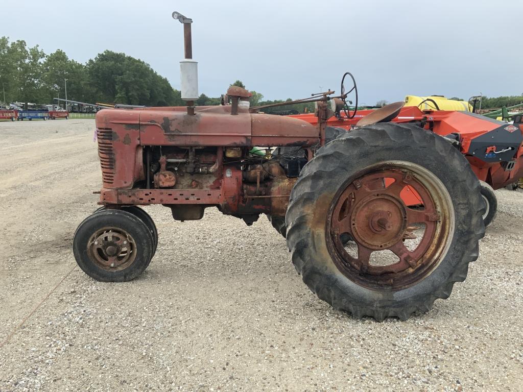 1953 Farmall Super M
