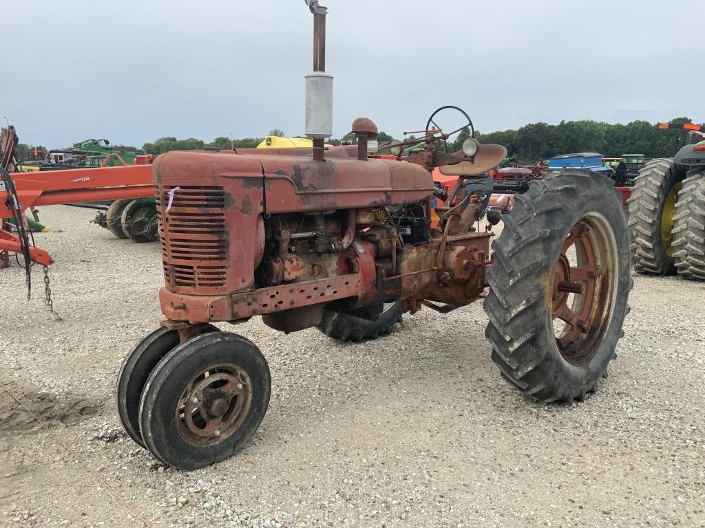 1953 Farmall Super M