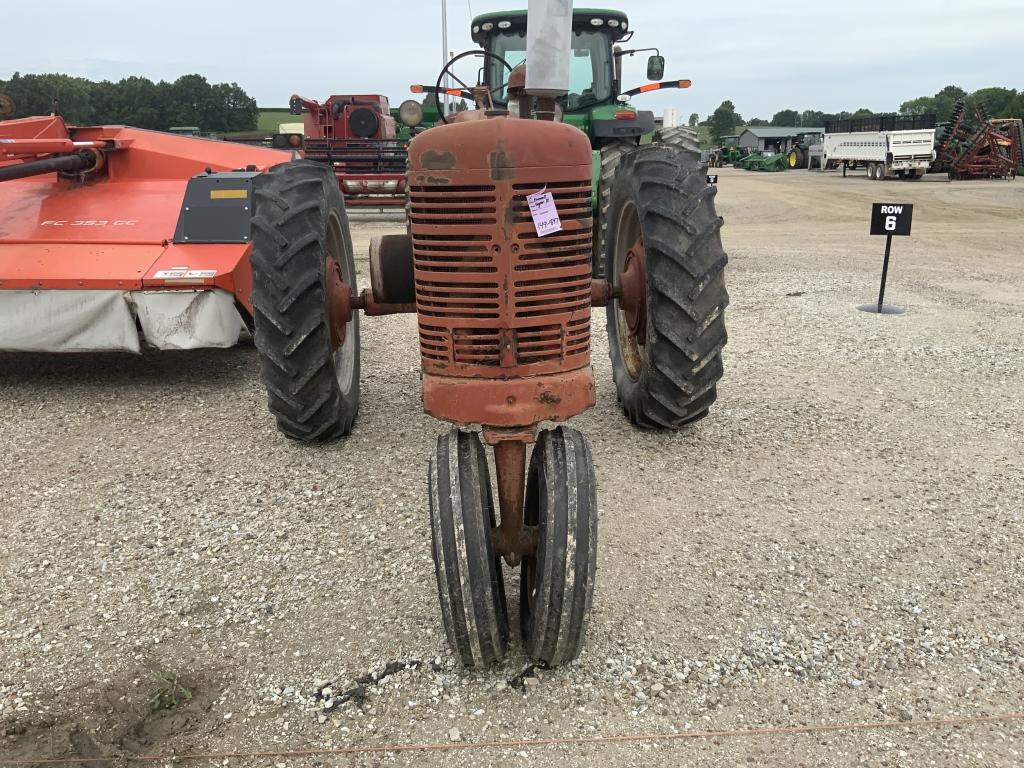 1953 Farmall Super M