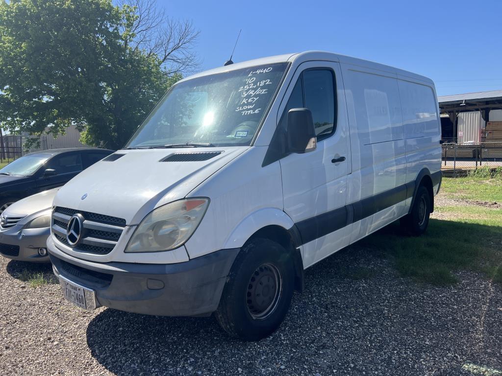 2010 Mercedes Van